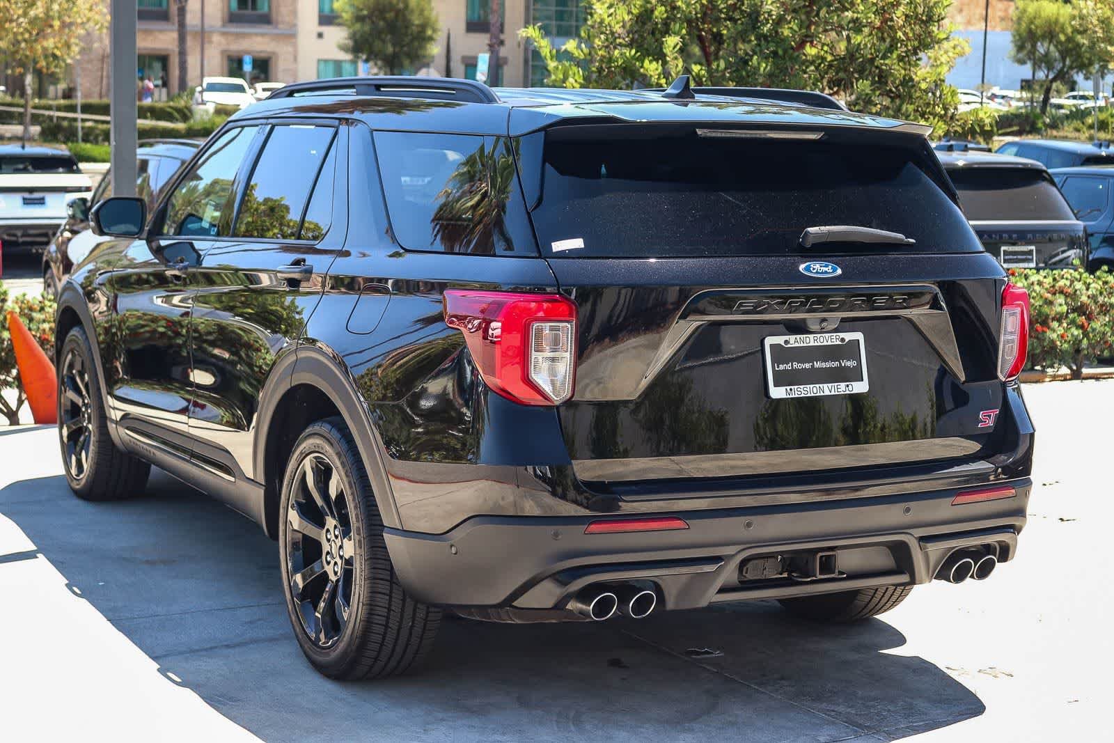 Used 2021 Agate Black Metallic Ford ST image 4