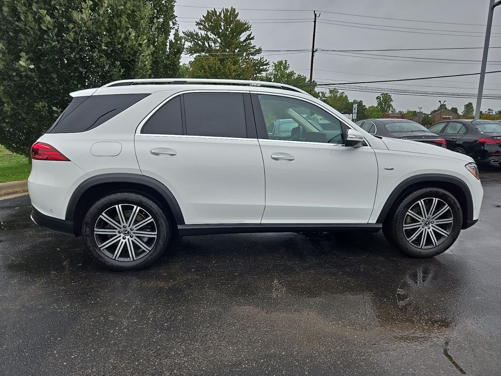 Certified Used 2025 White Mercedes-Benz GLE 450e image 6