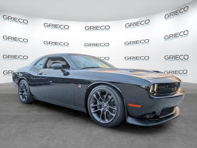 2022 Dodge Challenger R/T Scat Pack's photo