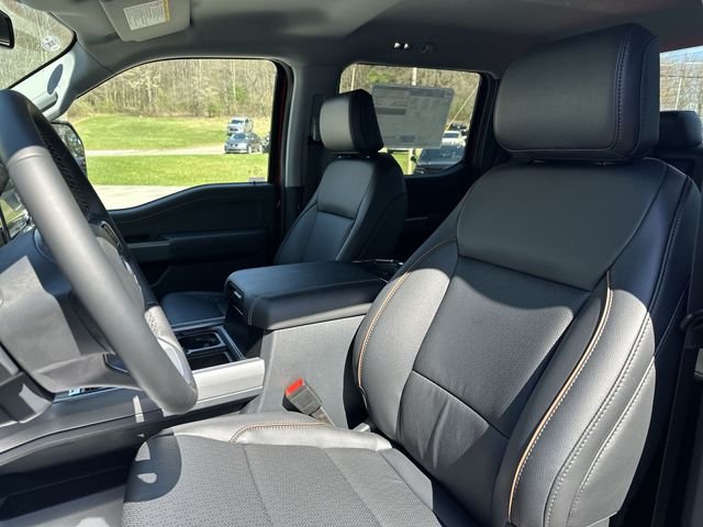 New 2026 Ruby Red Metallic Tinted Clearcoat Ford F-350® Lariat® image 15