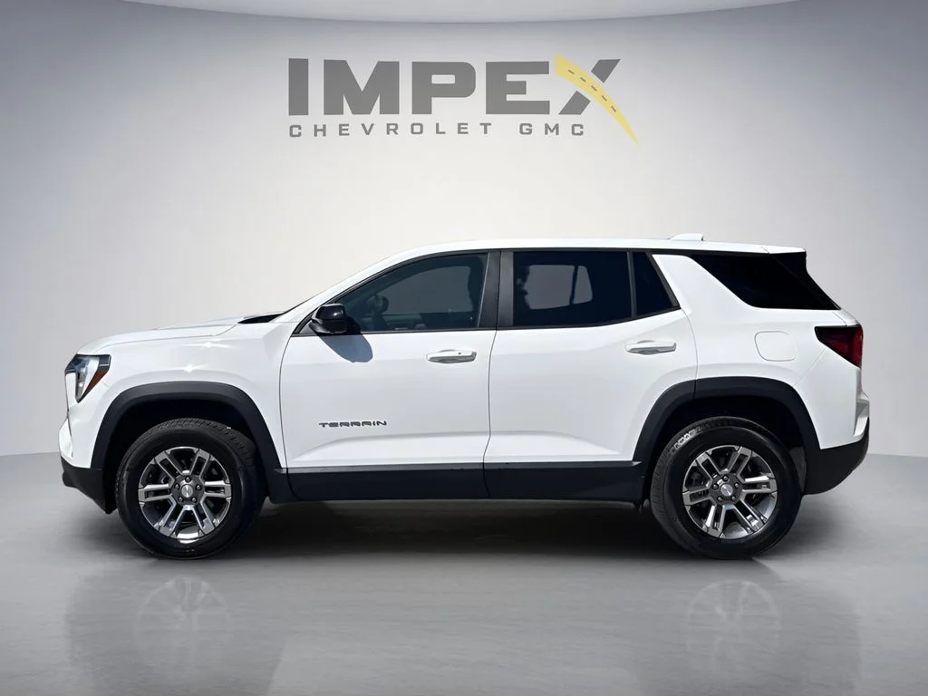 Used 2026 White GMC Elevation image 2