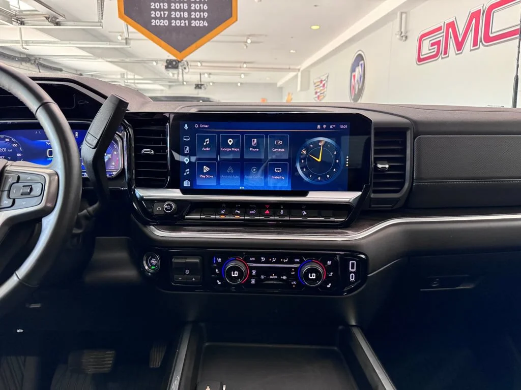 2025 Chevrolet Silverado 2500HD LTZ - Photo 19