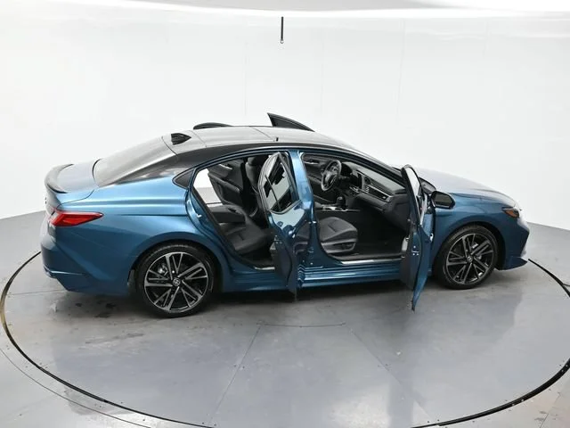 Used 2025 Ocean Gem/midnight Black Metallic Toyota LE image 45