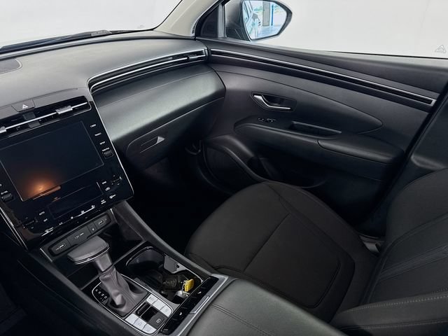 Used 2024 Black Hyundai SEL image 23