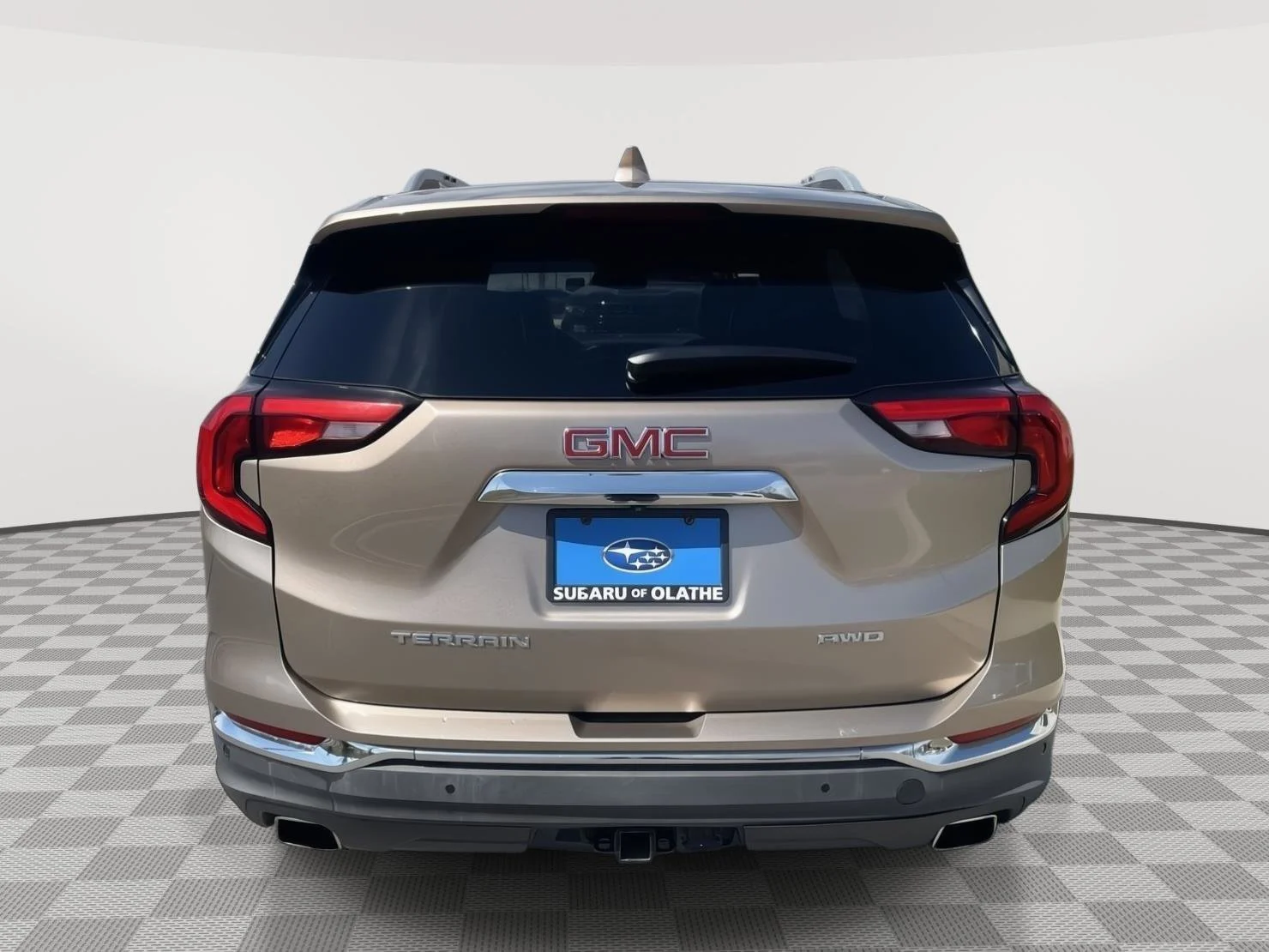 Used 2018 Coppertino Metallic GMC SLT image 7