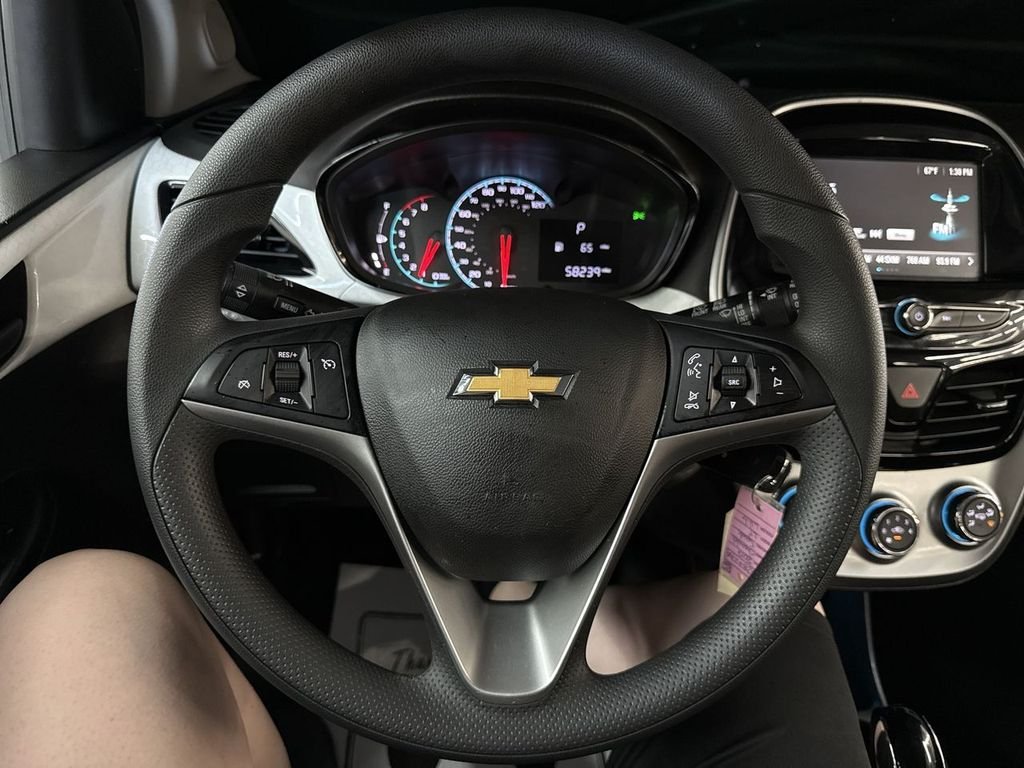 Used 2017 Summit White Chevrolet 1LT image 19