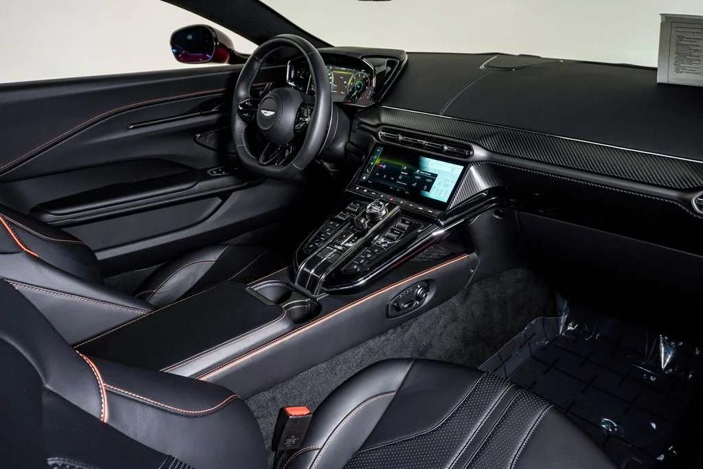 Used 2025 Synapse Orange Aston Martin Coupe image 17