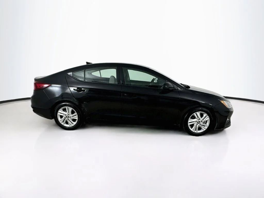 Used 2020 Black Hyundai SEL image 8