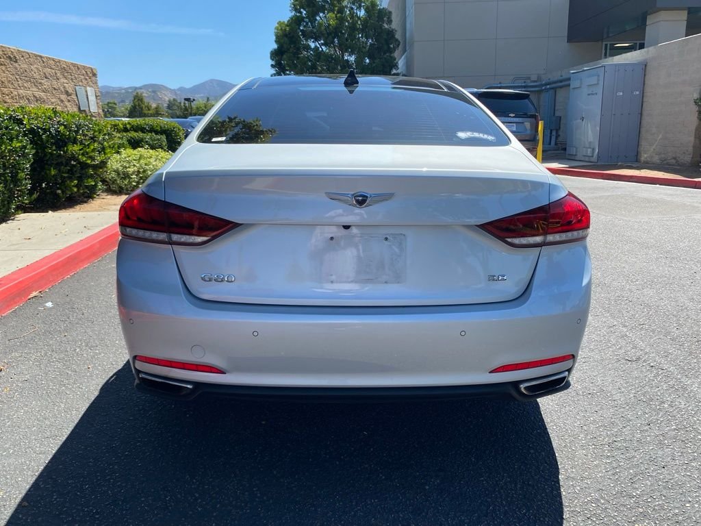 Used 2017 Silver Genesis 3.8 image 8