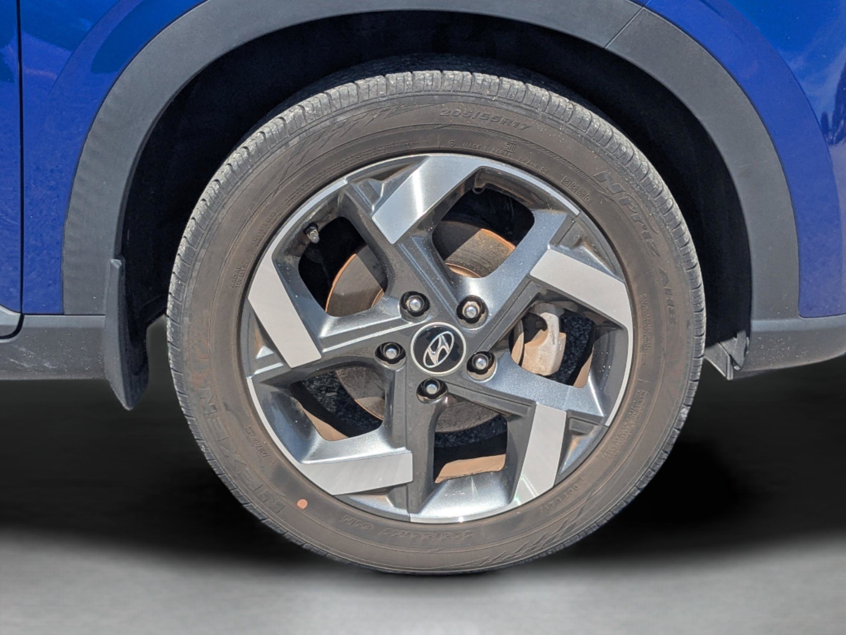2022 Hyundai Venue Limited - Photo 33
