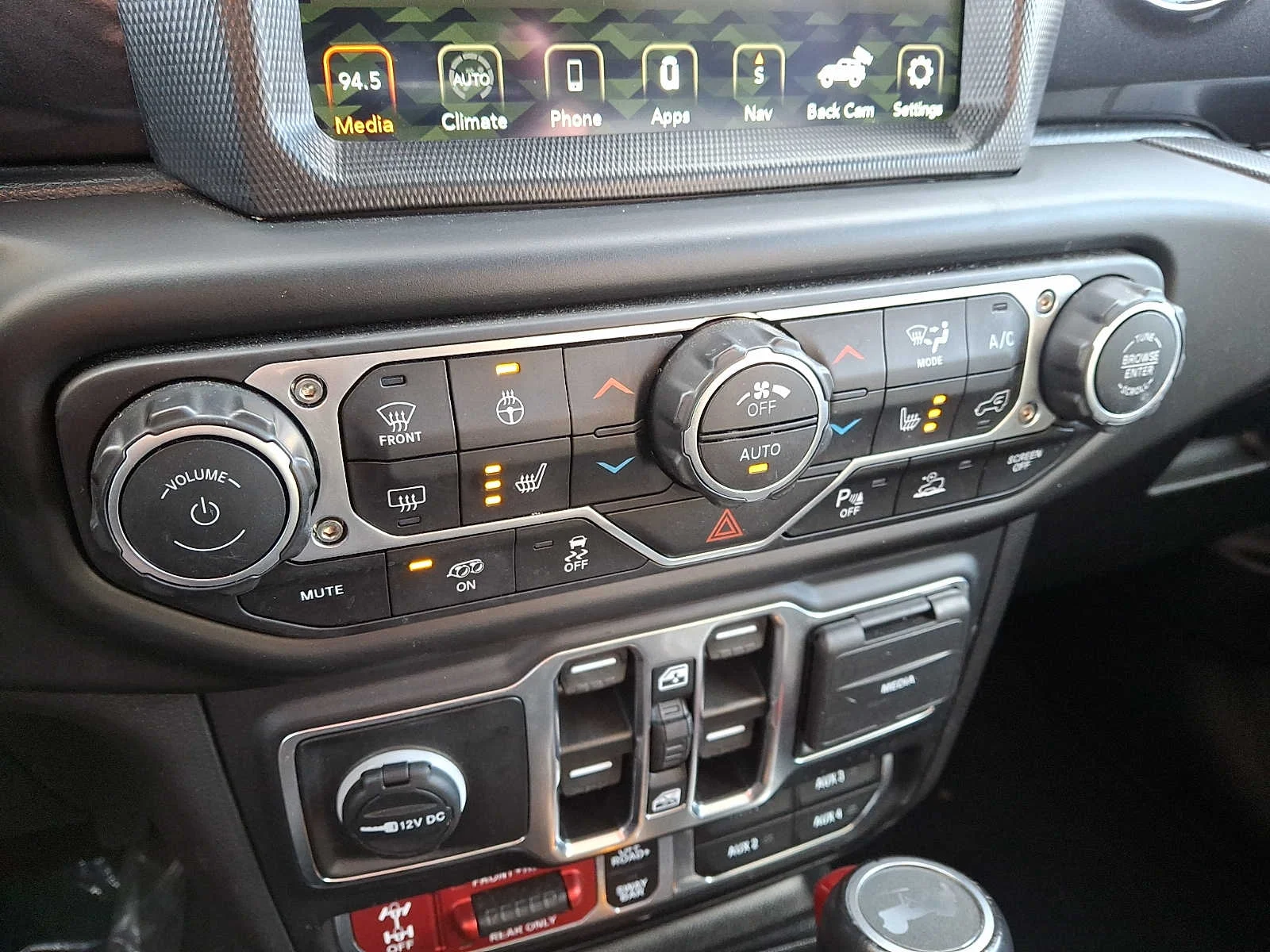 2023 Jeep Wrangler 4-Door Rubicon 392 - Photo 15