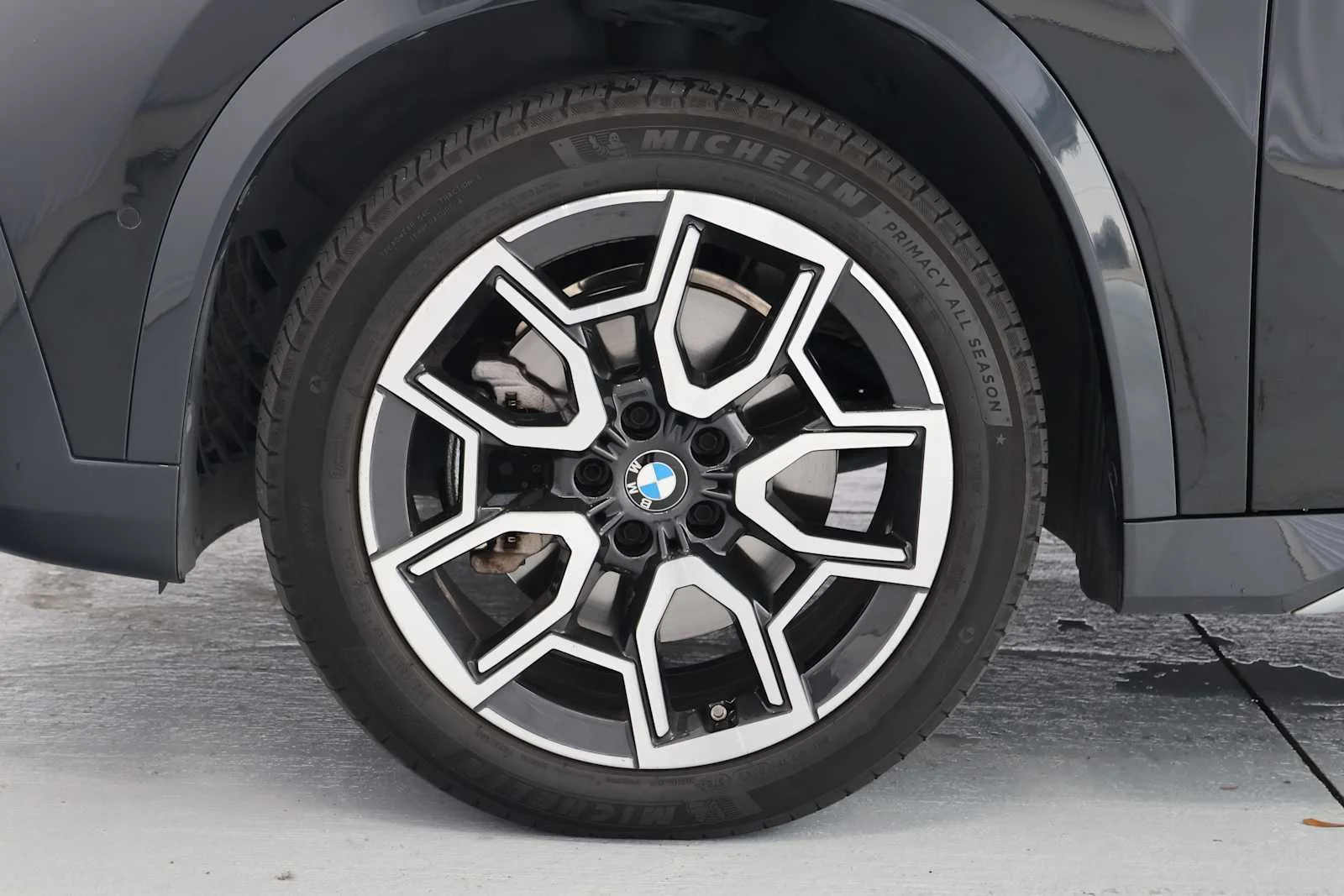 Certified Used 2024 Black Sapphire Metallic BMW xDrive28i image 11