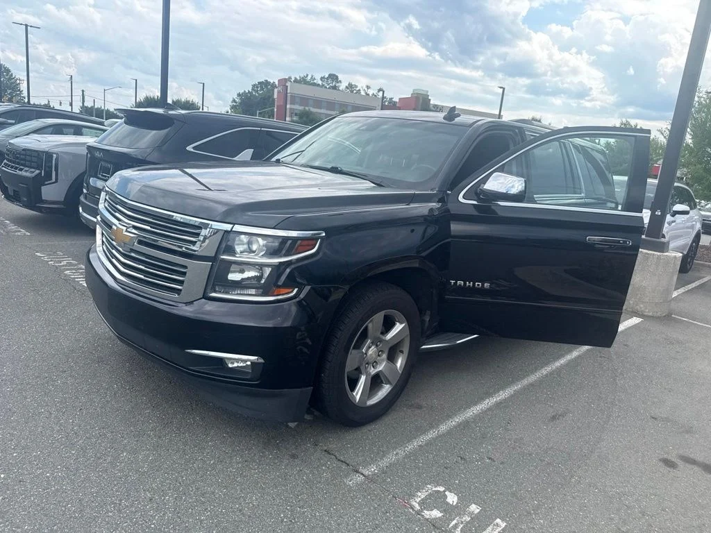 Used 2019 Black Chevrolet Premier image 2