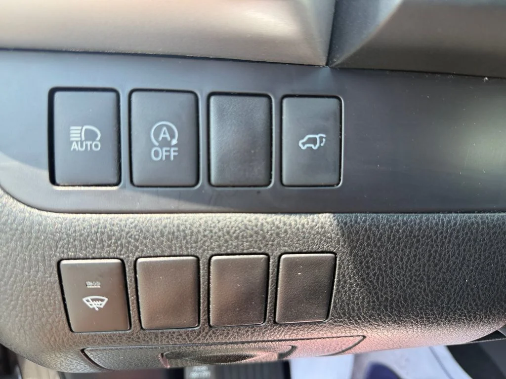 Used 2018 Gray Toyota SE image 38