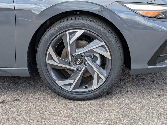 New 2026 Gray Hyundai Limited image 9
