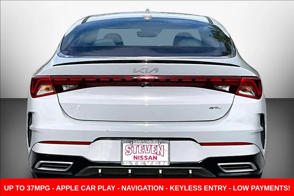 Used 2023 Gray Kia GT-Line image 5