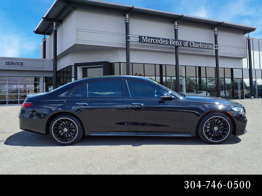 Used 2023 Obsidian Black Metallic Mercedes-Benz S500 image 2