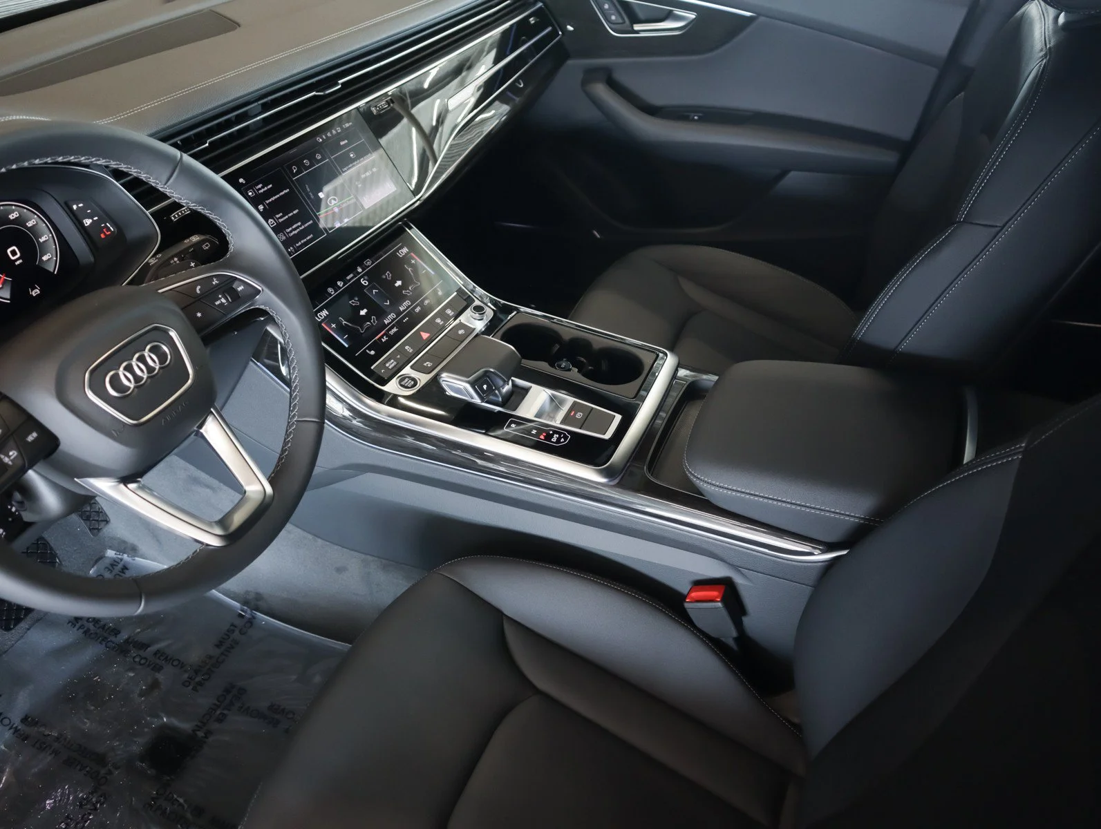 2027 Audi Q8 Premium - Photo 19