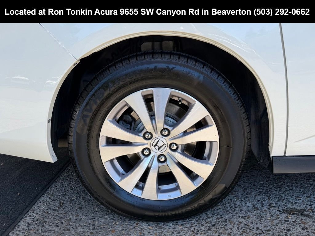 Used 2015 White Diamond Pearl Honda EX-L image 9