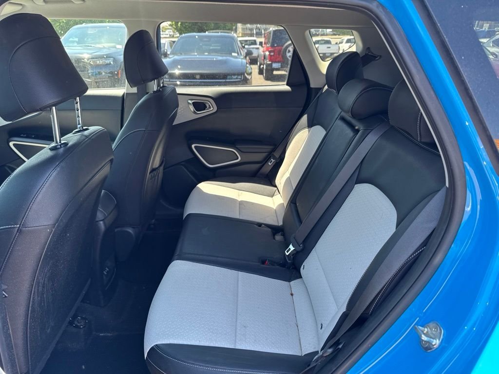 Used 2023 Surf Blue w/Black Roof Kia GT-Line image 5