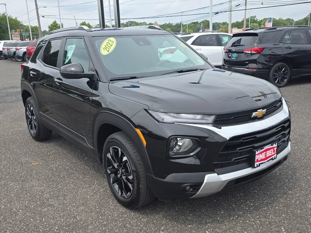 Used 2023 Mosaic Black Metallic Chevrolet LT image 9