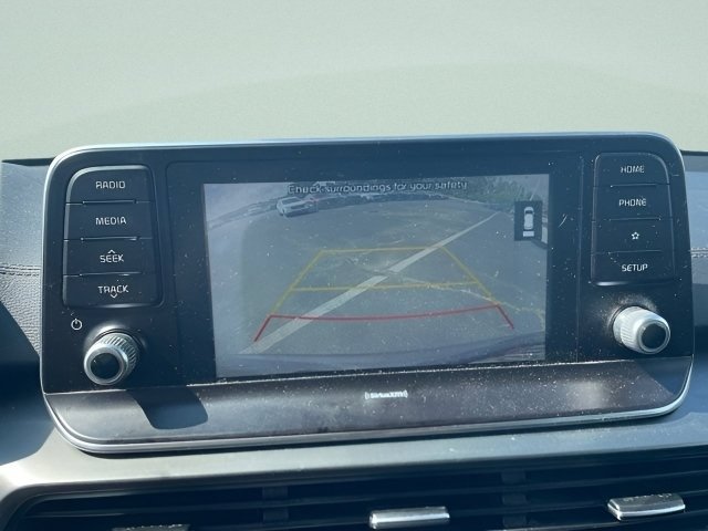 Used 2020 Everlasting Silver Kia LX image 17