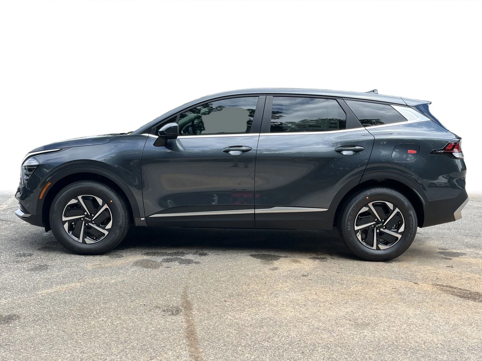 2025 Kia Sportage LX Hybrid - Photo 19