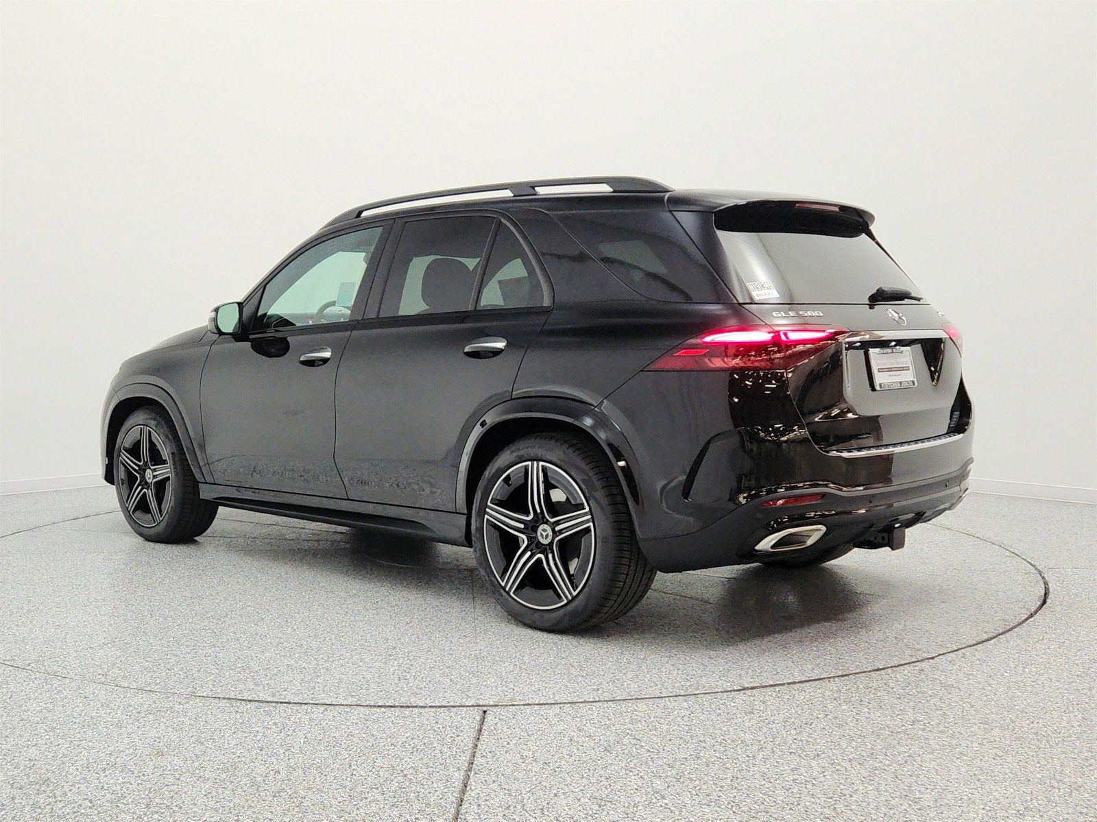 New 2026 Obsidian Black Metallic Mercedes-Benz GLE 580 4MATIC® SUV image 37