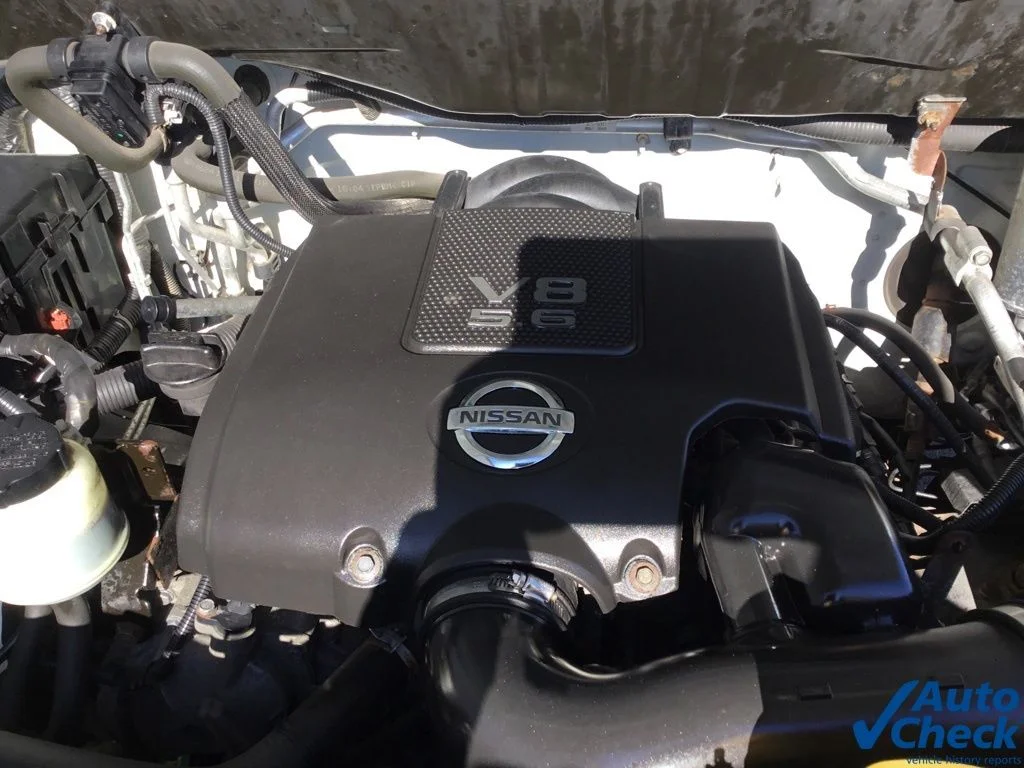 2015 Nissan NV Passenger SV - Photo 30