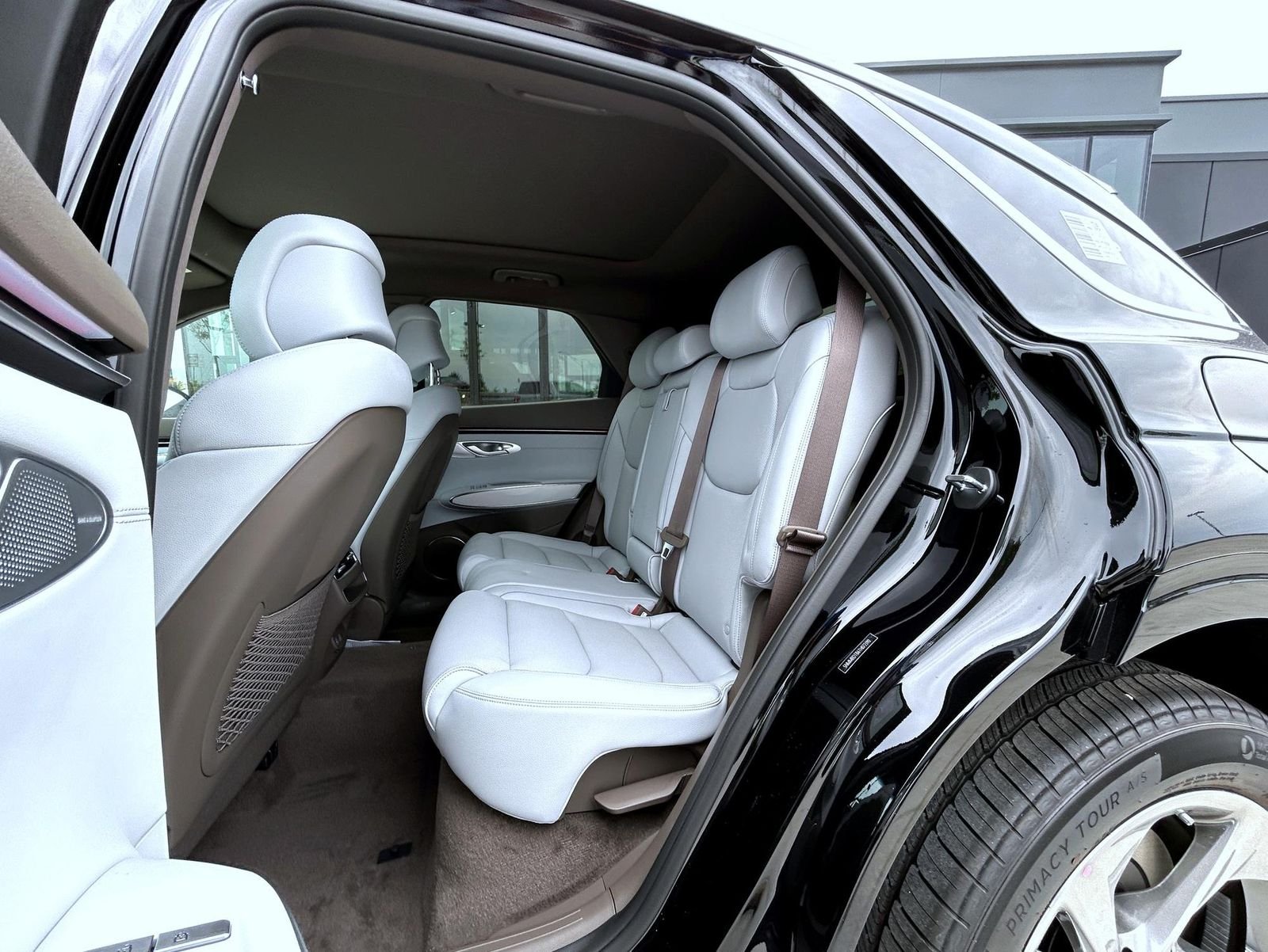 New 2026 Black Genesis 2.5T Advanced image 19