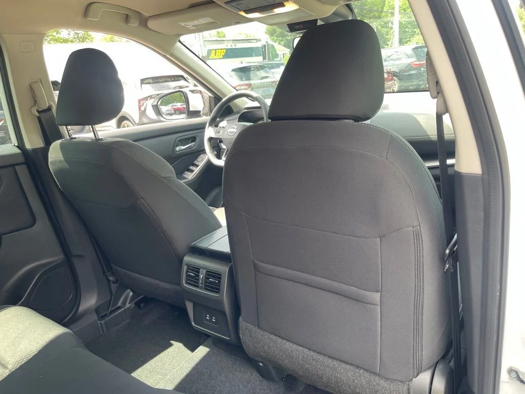 Certified Used 2025 White Nissan SV image 21