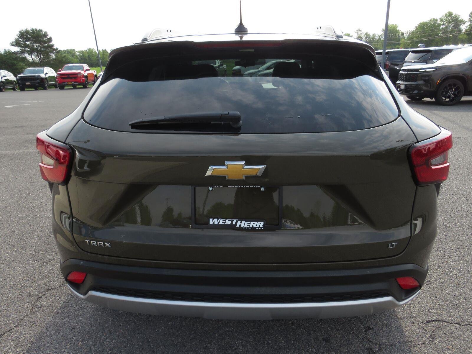 Used 2024 Harvest Bronze Metallic Chevrolet LT image 6