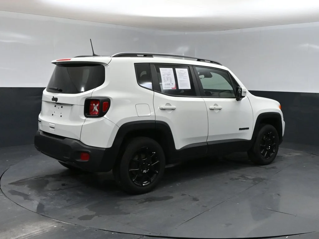 Used 2020 Jeep Renegade Altitude with VIN ZACNJBBBXLPM05131 for sale in McPherson, KS