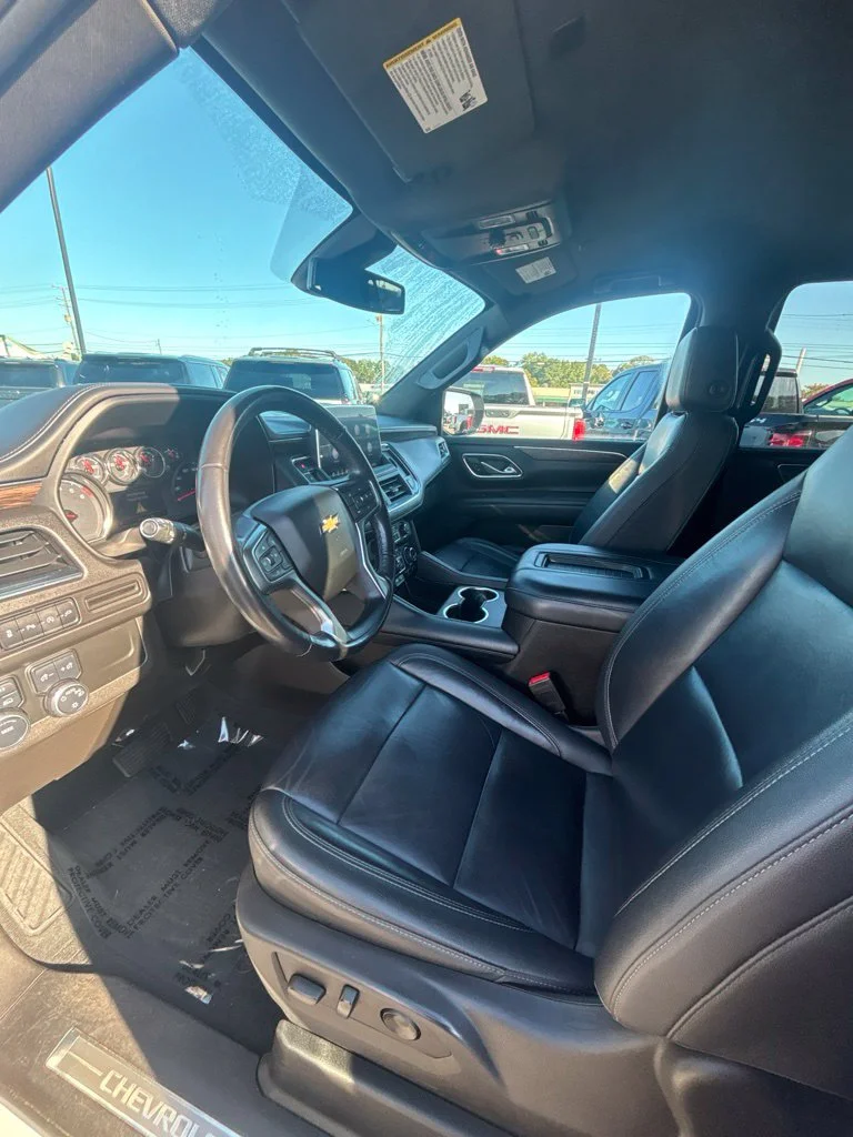 Used 2021 White Chevrolet LT image 12