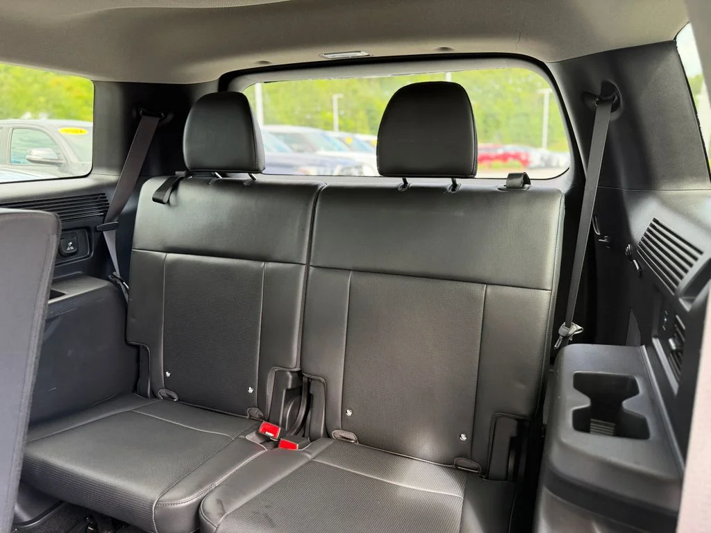 Used 2025 Brown Hyundai Limited image 5