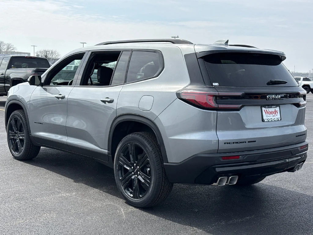 2026 GMC Acadia Elevation - Photo 8