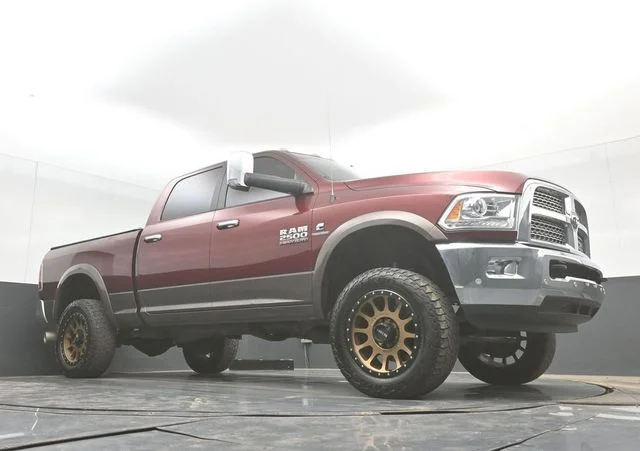 Used 2018 Red Ram Laramie image 39