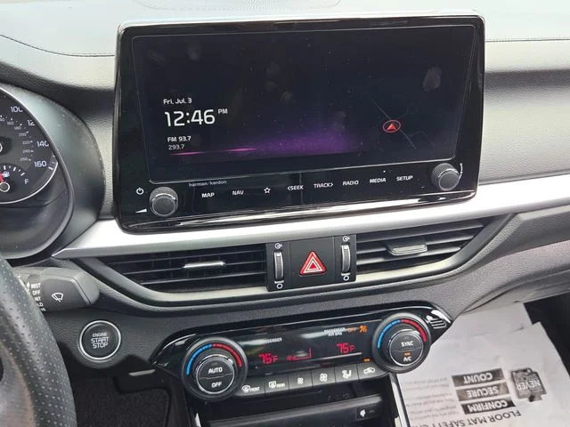 Used 2024 White Kia GT-Line image 17