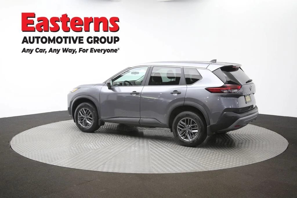 Used 2023 Gray Nissan S image 62