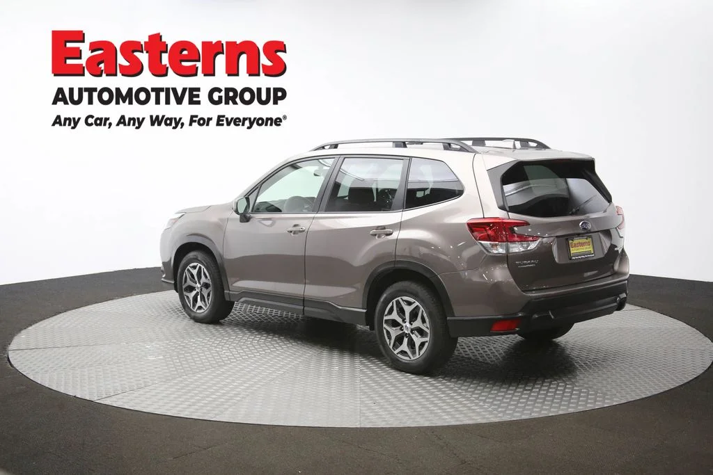 Used 2022 Brown Subaru Premium image 68