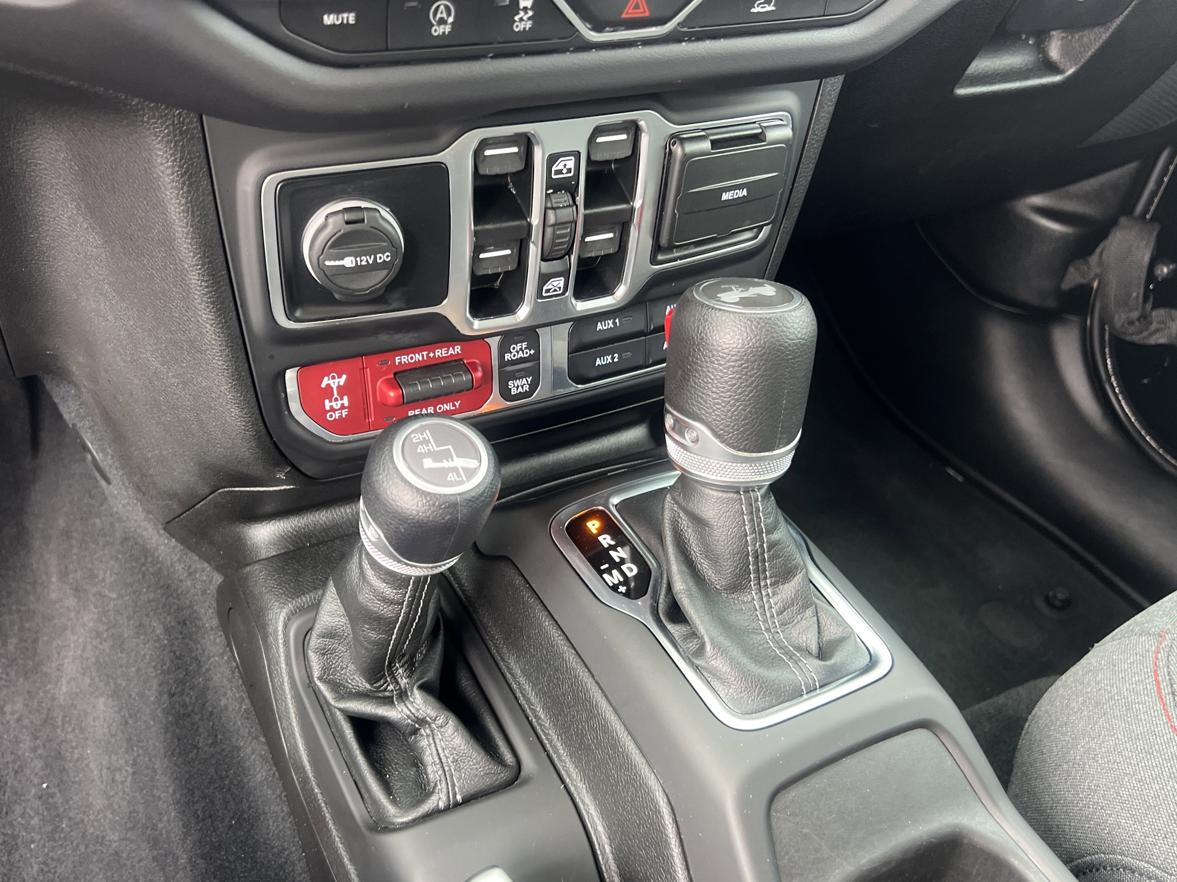 Used 2025 Black Clearcoat Jeep Rubicon image 38