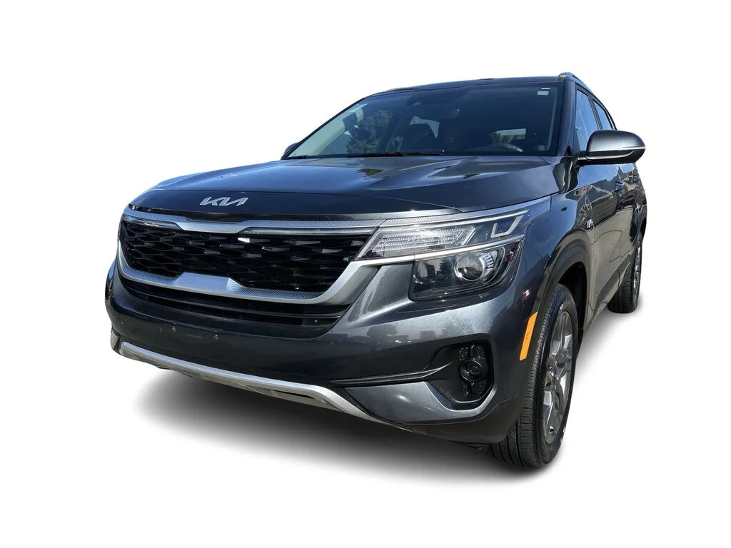 Used 2022  Kia EX AWD Low Mileage   One Owner   Local BC image 5