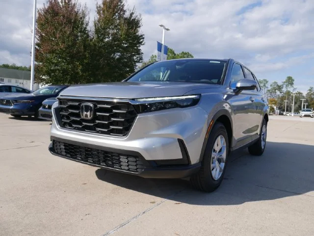 New 2027 Solar Silver Metallic Honda LX AWD image 7