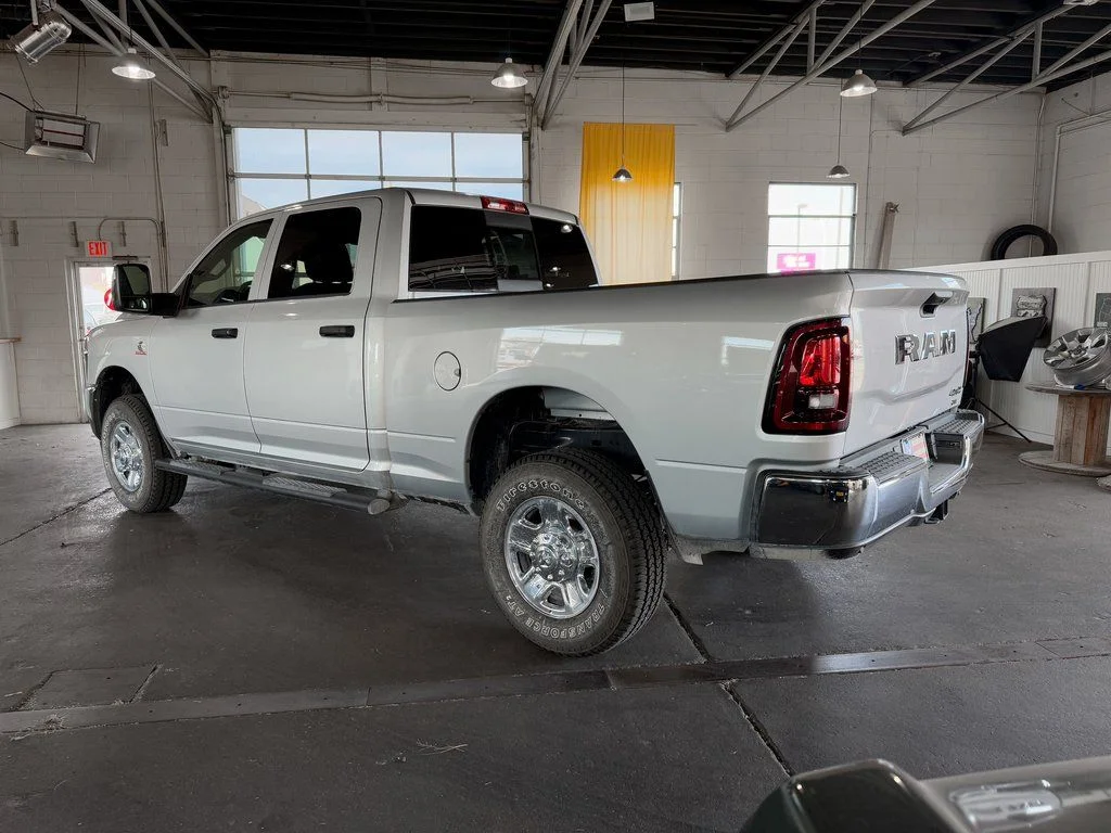 New 2026 Silver Ram Tradesman image 12