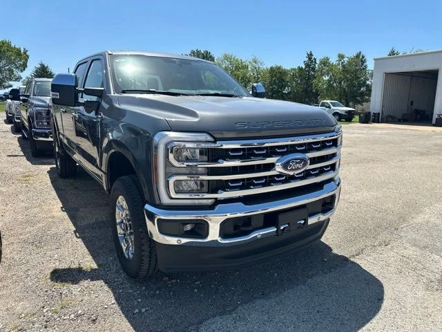 New 2026 Gray Ford F250 4X4 CREW/C image 2