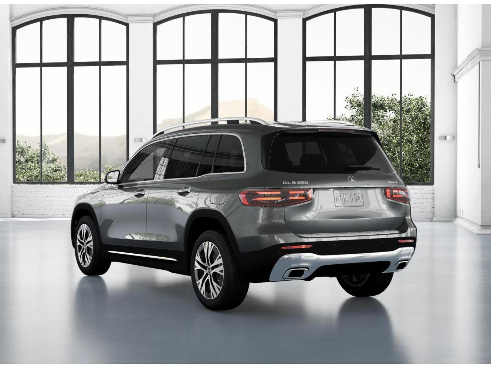 New 2026 Mountain Grey Metallic Mercedes-Benz GLB 250 image 40