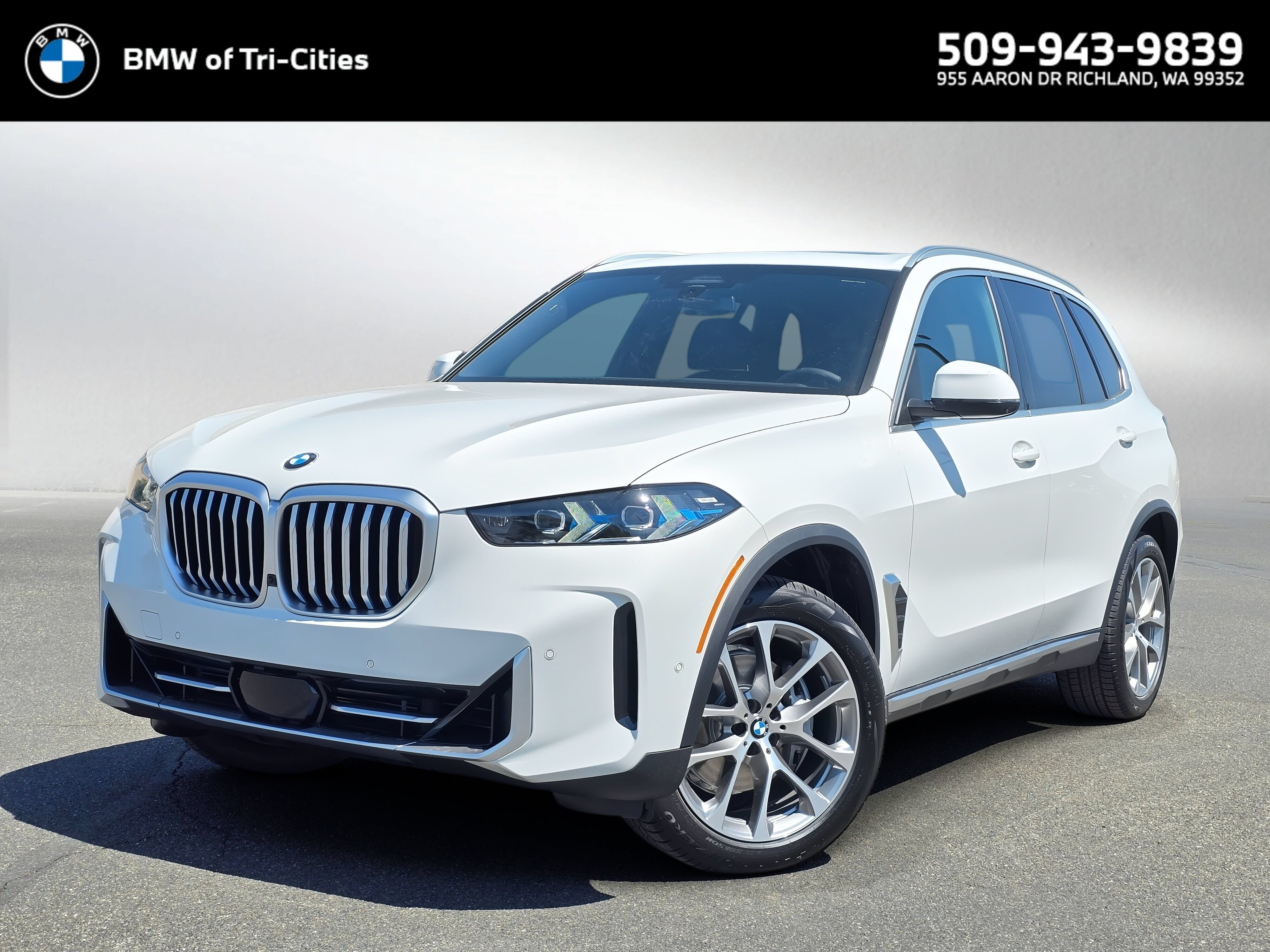 New 2026 Alpine White BMW xDrive40i image 1