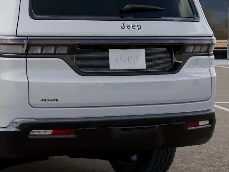 New 2026 Bright White Clearcoat Jeep Upland image 13
