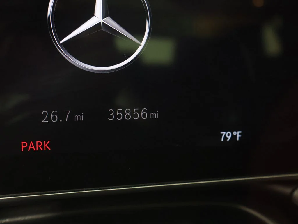 Used 2023 Black Mercedes-Benz 500 Sedan image 39