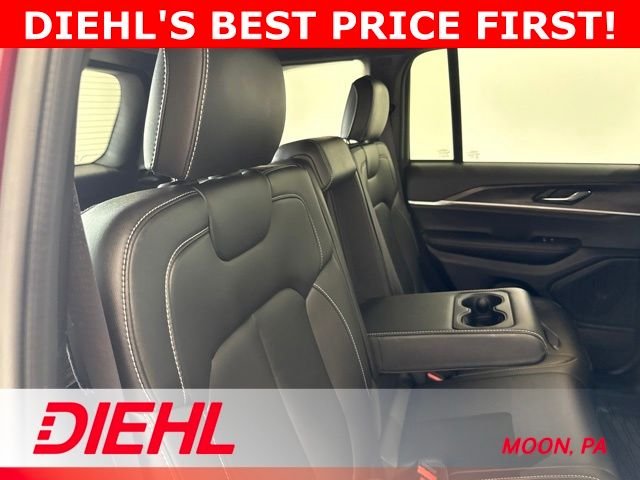 Used 2025 Red Jeep Limited image 11